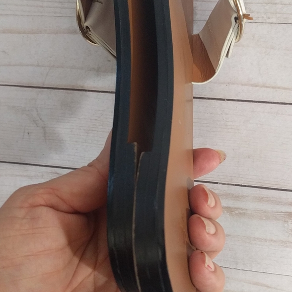 🌺🌺 White summer slippers by H&M🌸🌸 - Picture 6 of 7